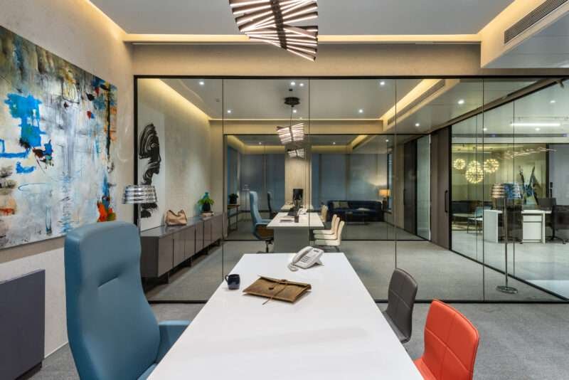 20 Interior Ideas to Revamp Your Commercial Office Interiors